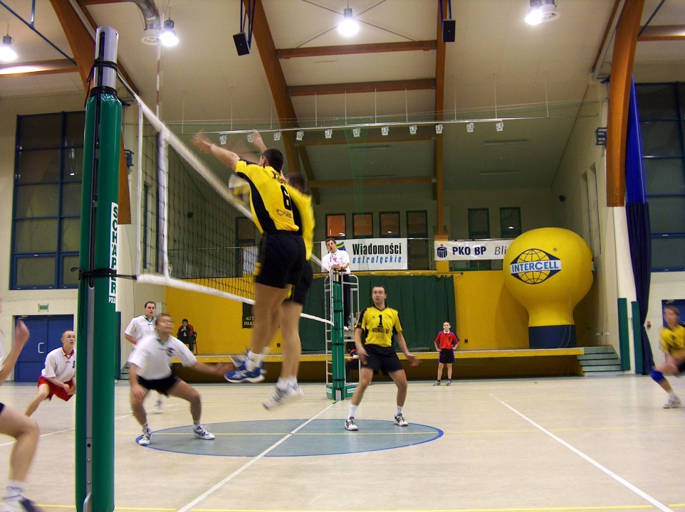 Net Ostrołęka - AZS II Olsztyn oraz Net-MKS MDK Wa-wa [listopad/grudzień 2003] - zdjęcie #4 - eOstroleka.pl