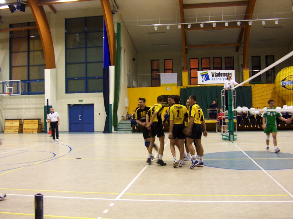Net Ostrołęka - AZS II Olsztyn oraz Net-MKS MDK Wa-wa [listopad/grudzień 2003] - zdjęcie #12 - eOstroleka.pl