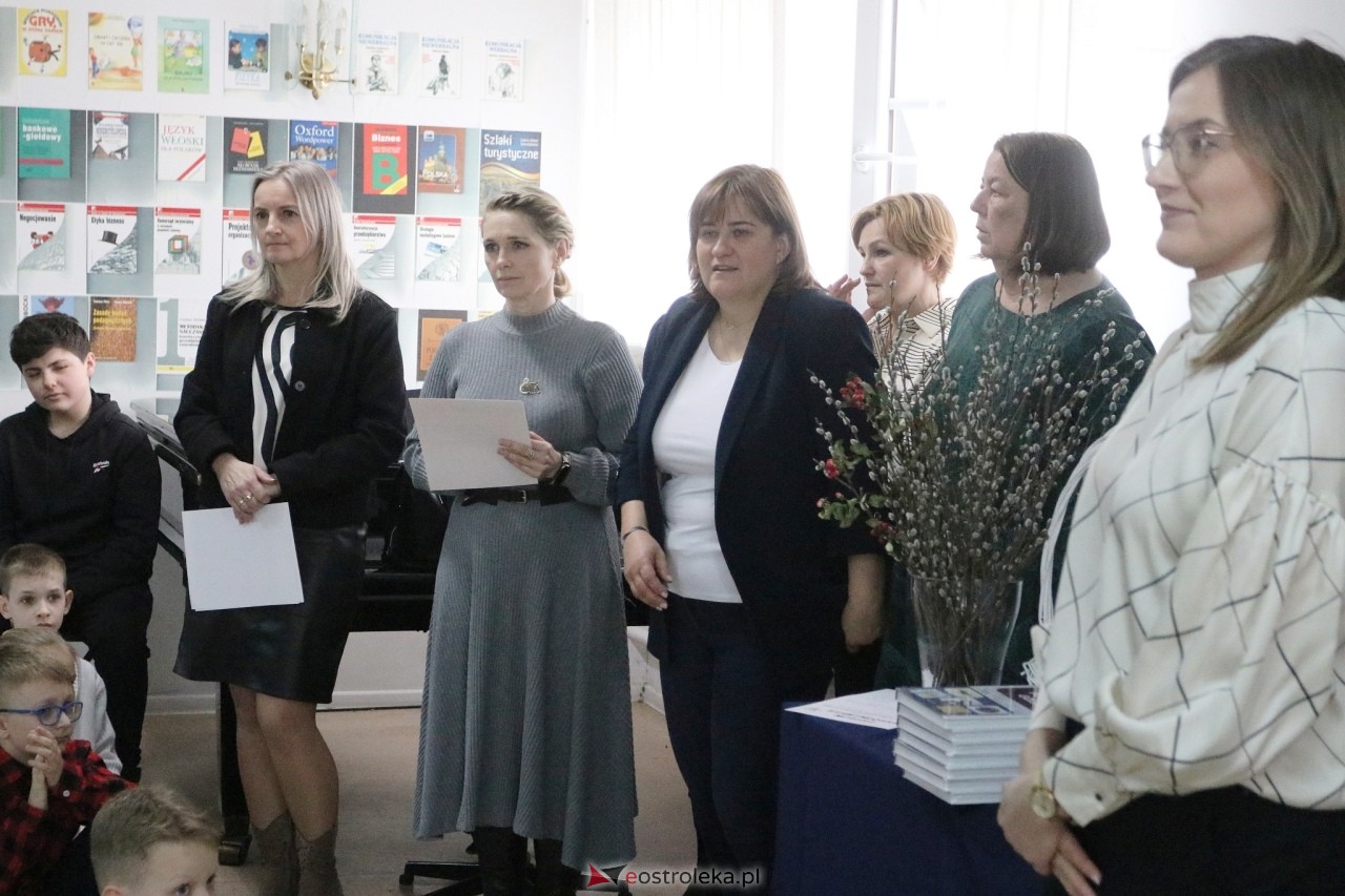 Mała Olimpiada Matematyczna w Zespole Szkół SIGiE [18.03.2025] - zdjęcie #34 - eOstroleka.pl