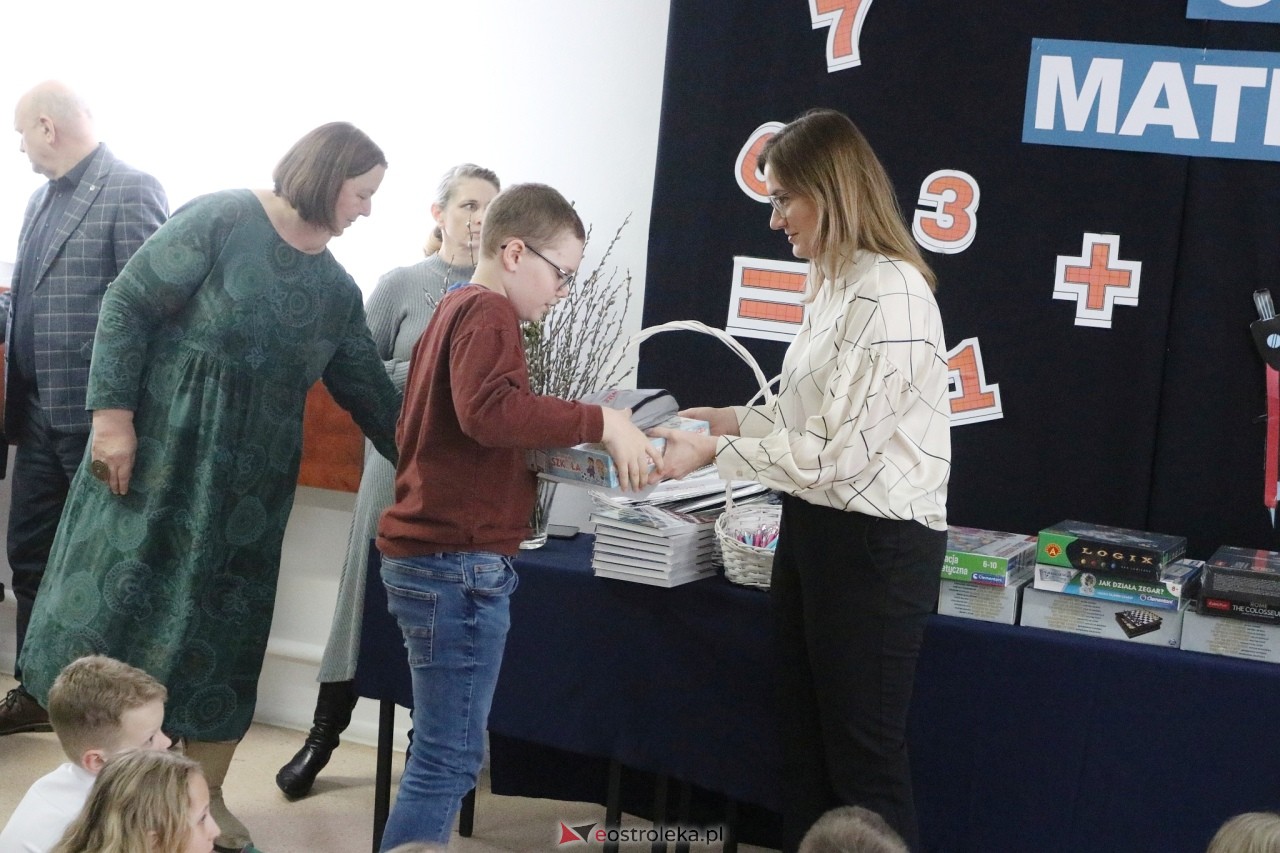 Mała Olimpiada Matematyczna w Zespole Szkół SIGiE [18.03.2025] - zdjęcie #18 - eOstroleka.pl