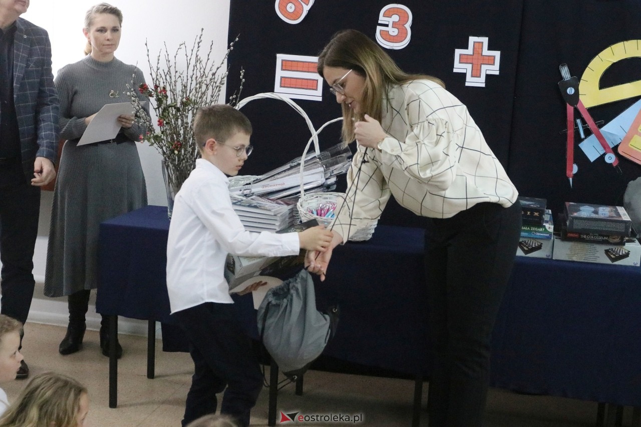 Mała Olimpiada Matematyczna w Zespole Szkół SIGiE [18.03.2025] - zdjęcie #16 - eOstroleka.pl