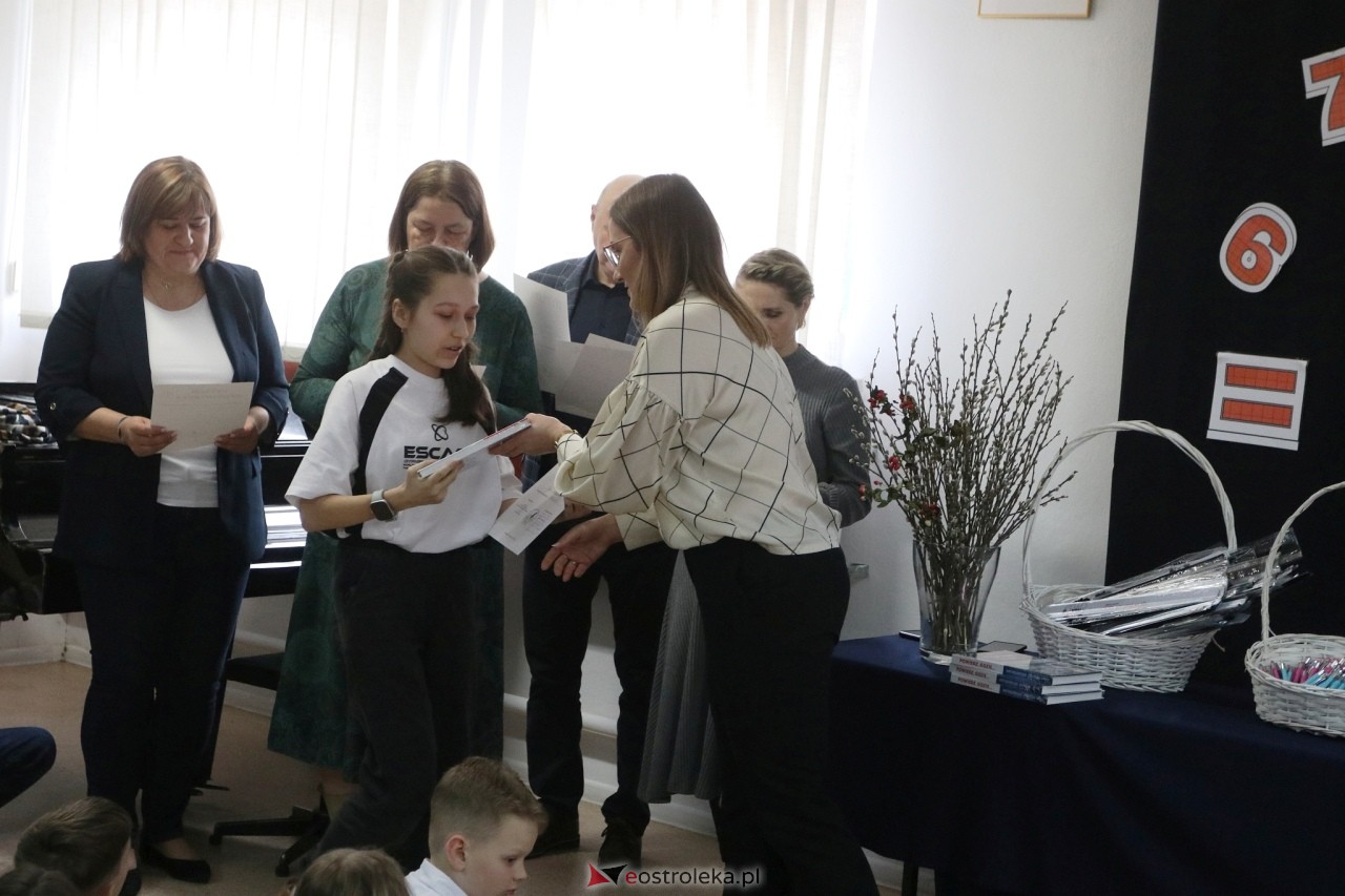 Mała Olimpiada Matematyczna w Zespole Szkół SIGiE [18.03.2025] - zdjęcie #15 - eOstroleka.pl