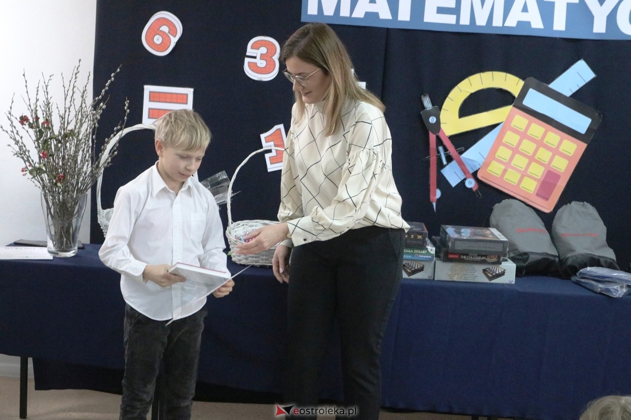 Mała Olimpiada Matematyczna w Zespole Szkół SIGiE [18.03.2025] - zdjęcie #10 - eOstroleka.pl