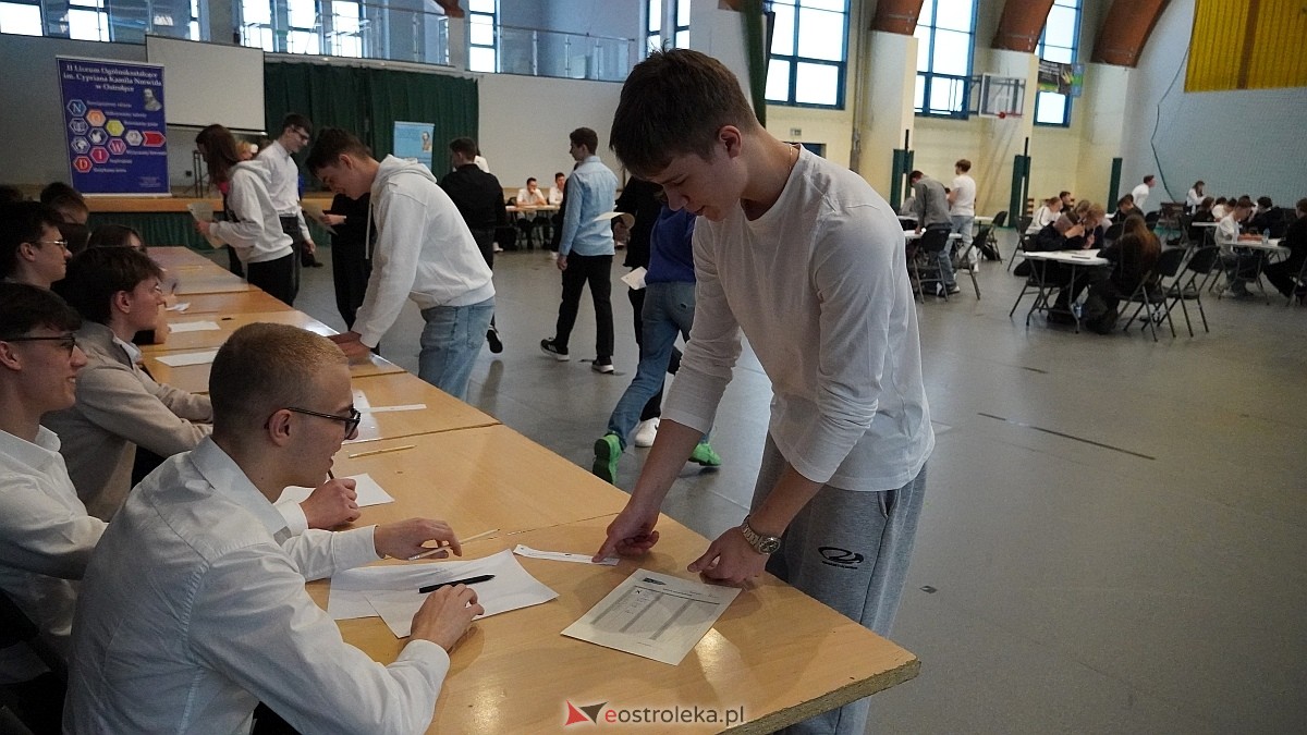 Pocisk 2025 w II LO w Ostrołęce [19.03.2025] - zdjęcie #54 - eOstroleka.pl
