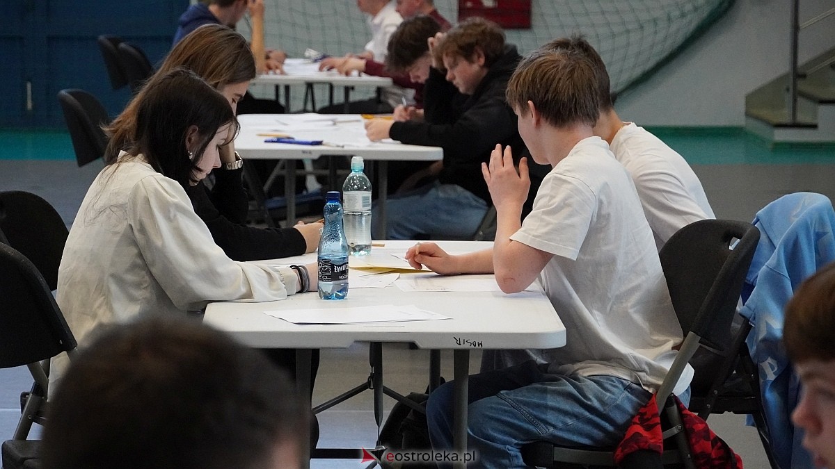 Pocisk 2025 w II LO w Ostrołęce [19.03.2025] - zdjęcie #45 - eOstroleka.pl