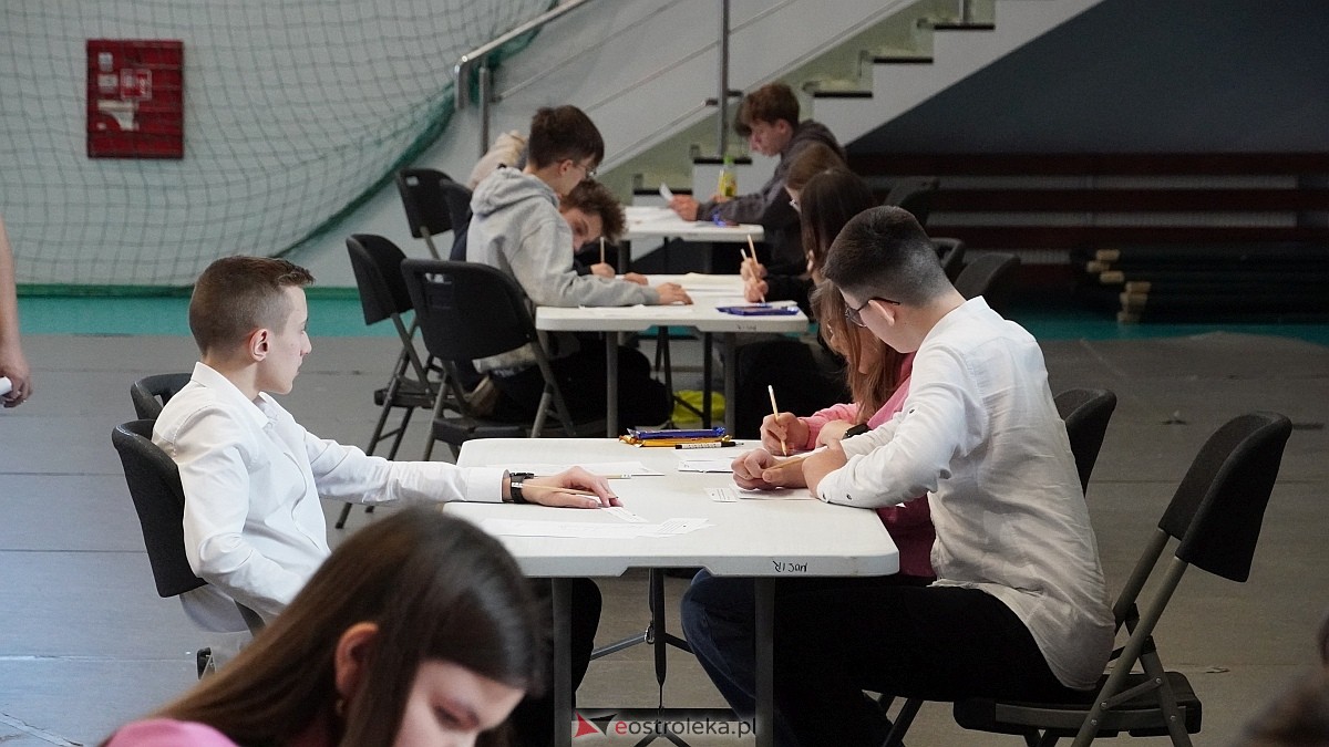 Pocisk 2025 w II LO w Ostrołęce [19.03.2025] - zdjęcie #37 - eOstroleka.pl