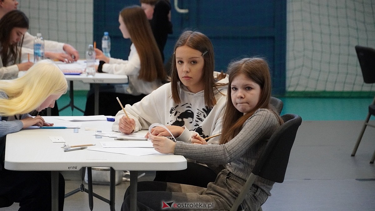 Pocisk 2025 w II LO w Ostrołęce [19.03.2025] - zdjęcie #21 - eOstroleka.pl