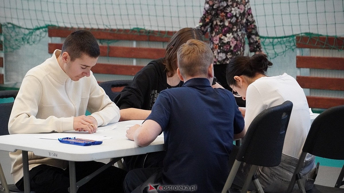 Pocisk 2025 w II LO w Ostrołęce [19.03.2025] - zdjęcie #9 - eOstroleka.pl