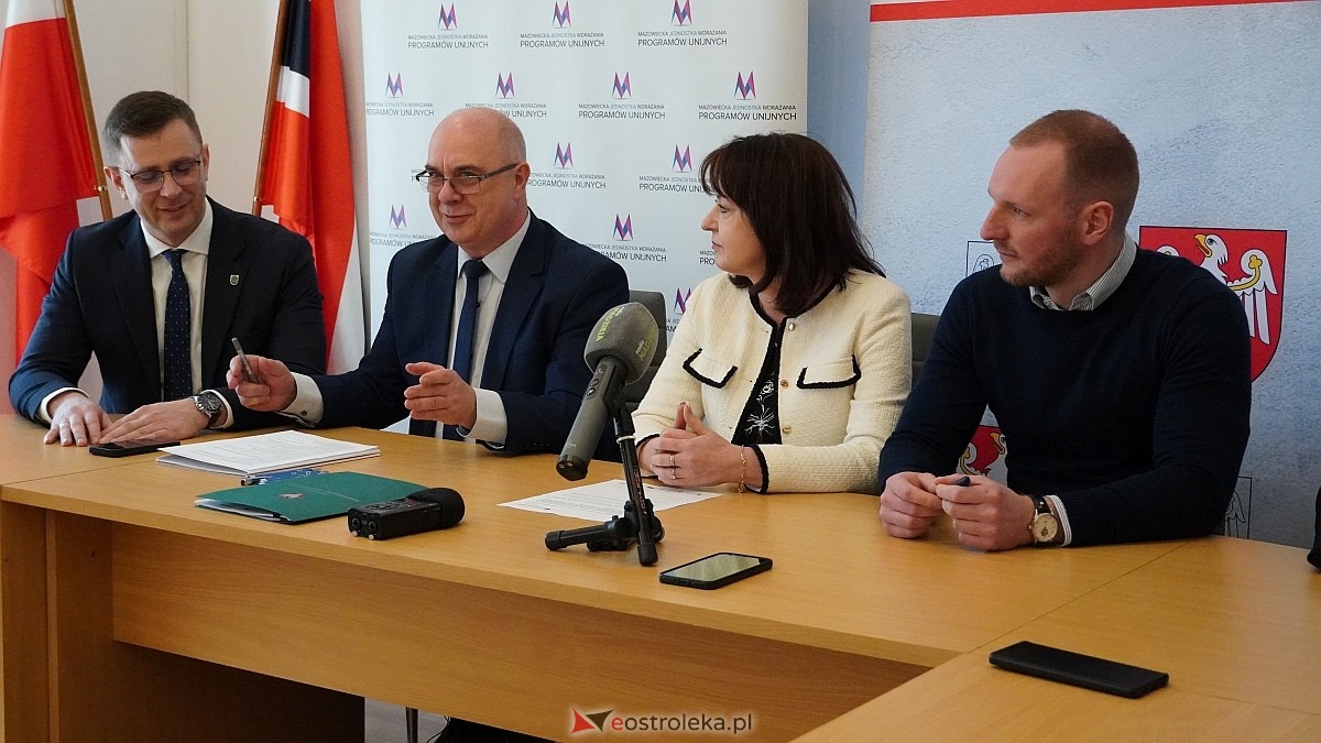 Podpisanie umowy na rozbudowę ścieżki rowerowej wokół Jeziora Krusko [20.03.2025] - zdjęcie #16 - eOstroleka.pl