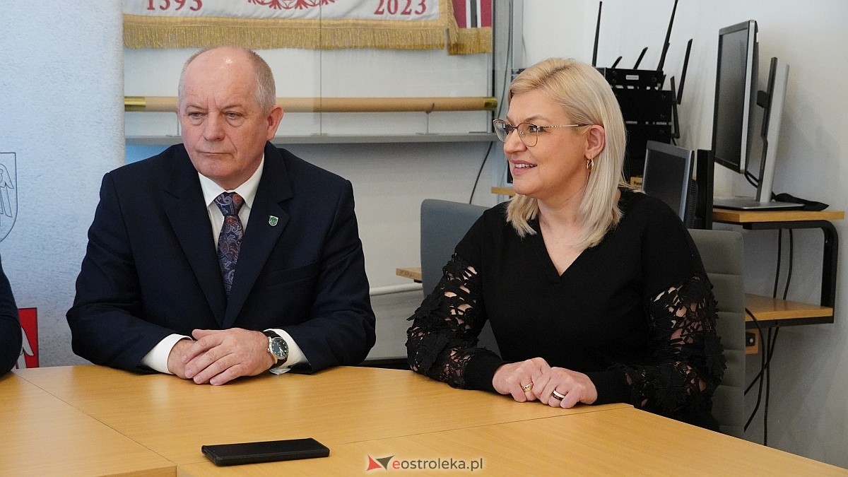 Podpisanie umowy na rozbudowę ścieżki rowerowej wokół Jeziora Krusko [20.03.2025] - zdjęcie #11 - eOstroleka.pl