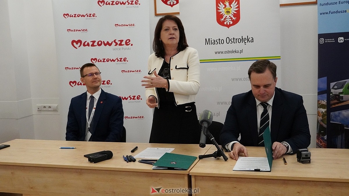 Podpisanie umowy na dofinansowanie modernizacji ostrołęckich szkół [20.03.2025] - zdjęcie #9 - eOstroleka.pl