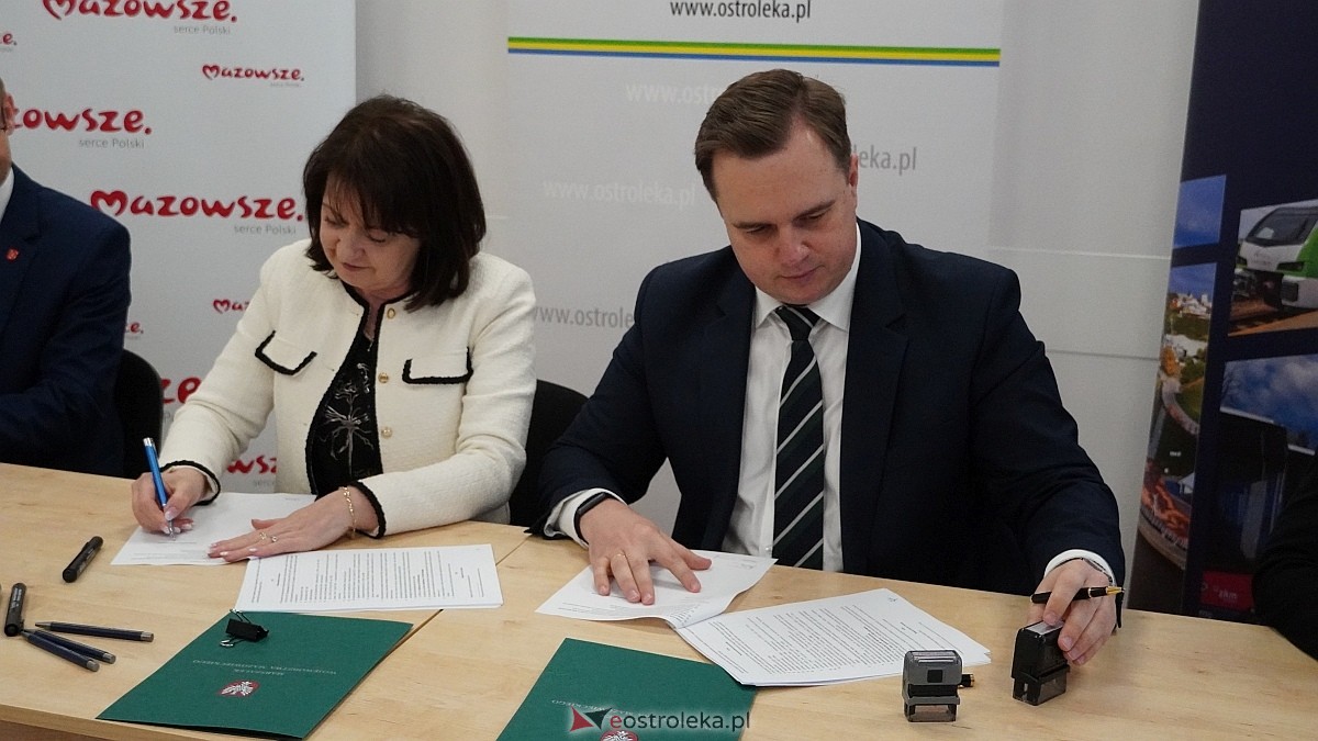 Podpisanie umowy na dofinansowanie modernizacji ostrołęckich szkół [20.03.2025] - zdjęcie #6 - eOstroleka.pl