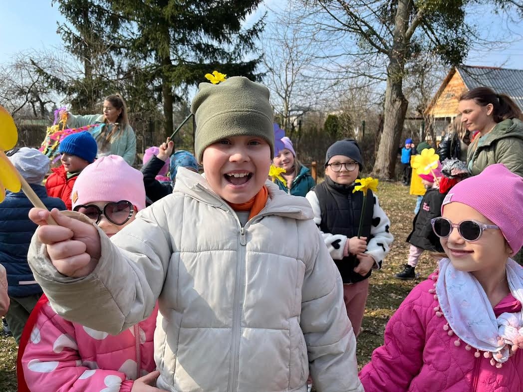 Przywitanie wiosny w Przedszkolu Miejskim nr 5 w Ostrołęce [21.03.2025] - zdjęcie #37 - eOstroleka.pl