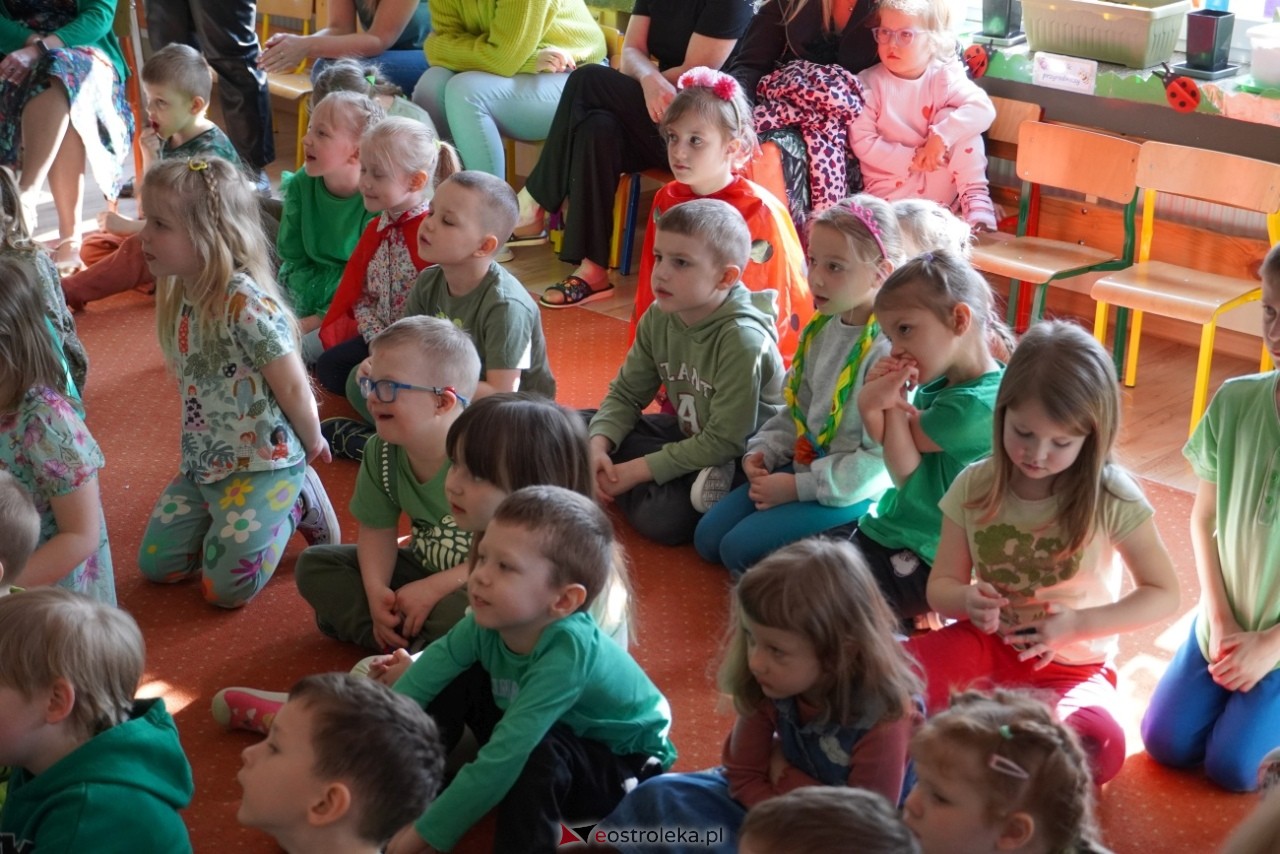 Przywitanie wiosny w Przedszkolu Miejskim nr 5 w Ostrołęce [21.03.2025] - zdjęcie #74 - eOstroleka.pl