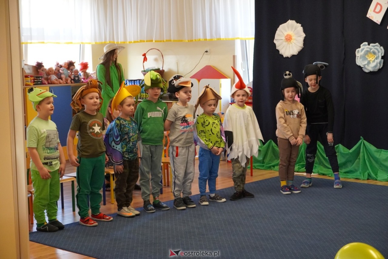 Przywitanie wiosny w Przedszkolu Miejskim nr 5 w Ostrołęce [21.03.2025] - zdjęcie #68 - eOstroleka.pl