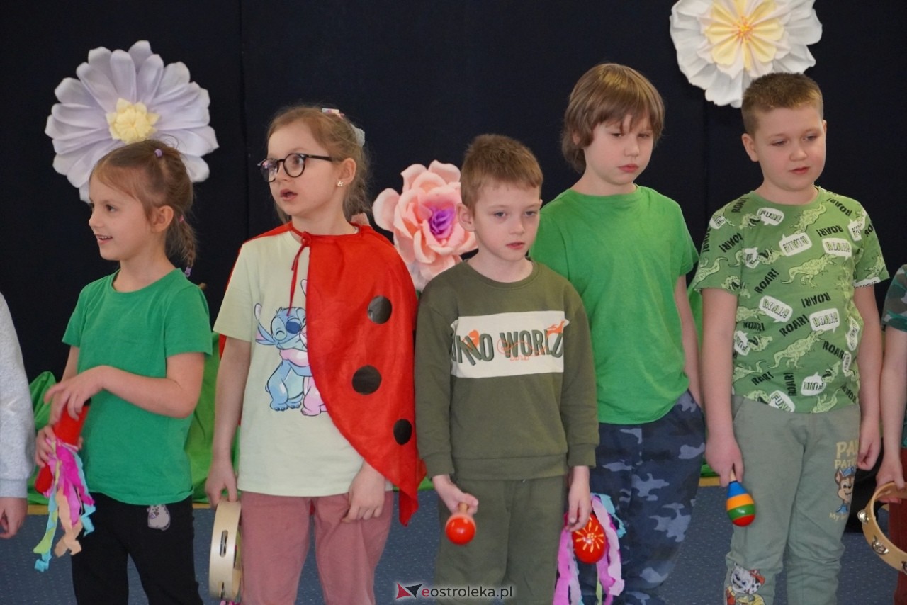 Przywitanie wiosny w Przedszkolu Miejskim nr 5 w Ostrołęce [21.03.2025] - zdjęcie #49 - eOstroleka.pl