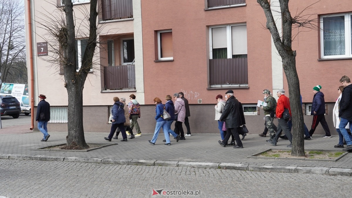 Spacer po Ostrołęce z przewodnikiem [21.03.2025] - zdjęcie #10 - eOstroleka.pl