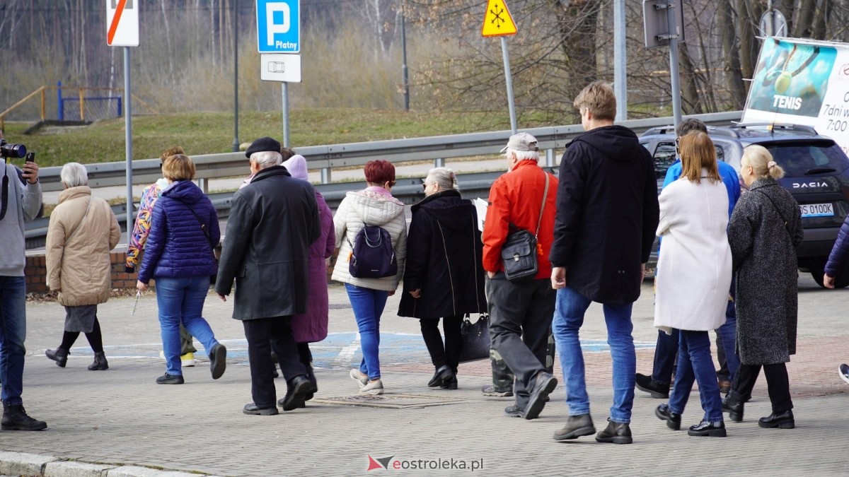 Spacer po Ostrołęce z przewodnikiem [21.03.2025] - zdjęcie #5 - eOstroleka.pl