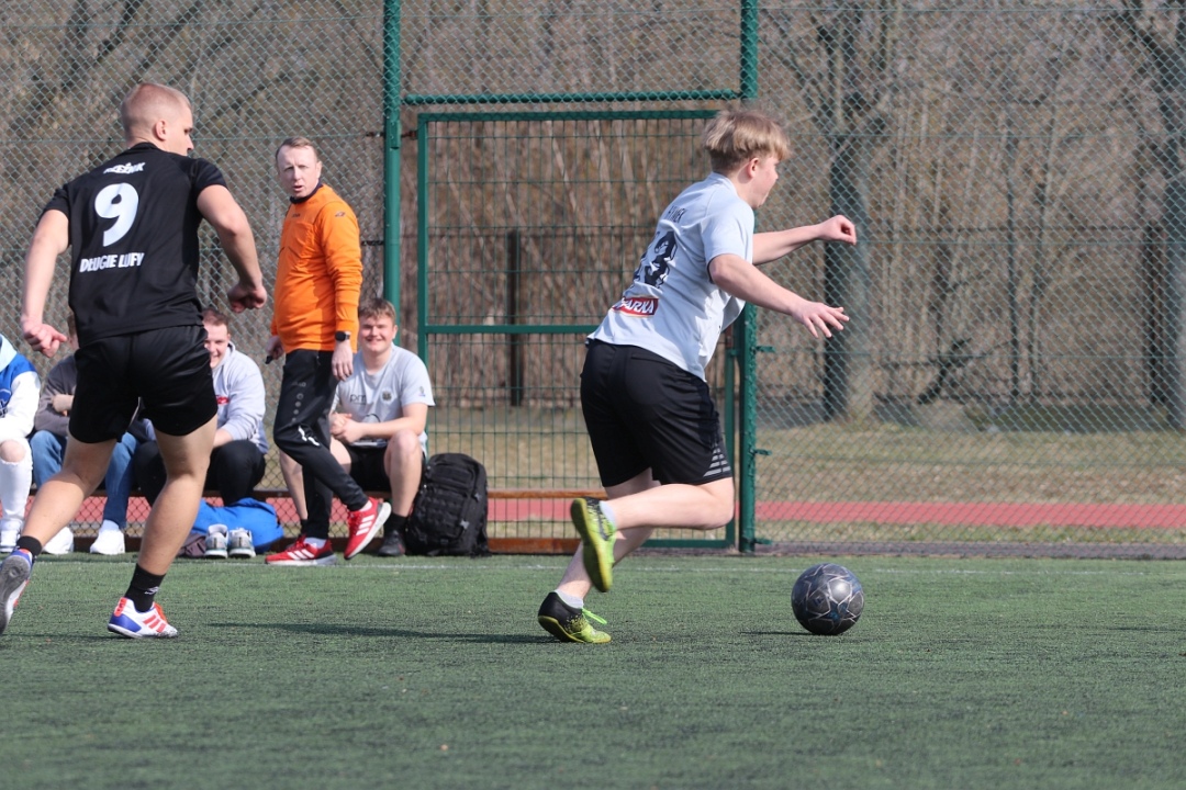 25. turniej piłki nożnej w ZSZ 2 [21.03.2025] - zdjęcie #48 - eOstroleka.pl