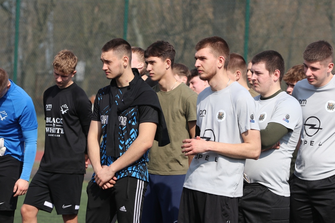 25. turniej piłki nożnej w ZSZ 2 [21.03.2025] - zdjęcie #33 - eOstroleka.pl