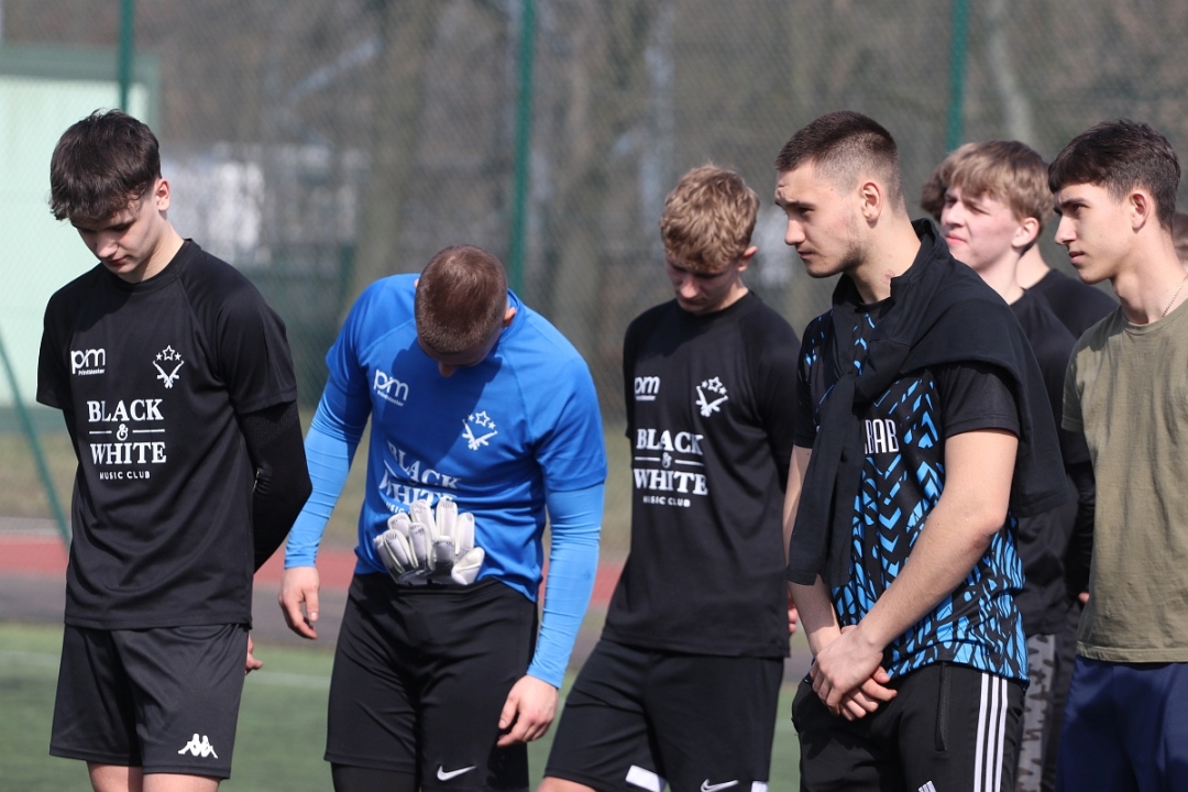 25. turniej piłki nożnej w ZSZ 2 [21.03.2025] - zdjęcie #32 - eOstroleka.pl