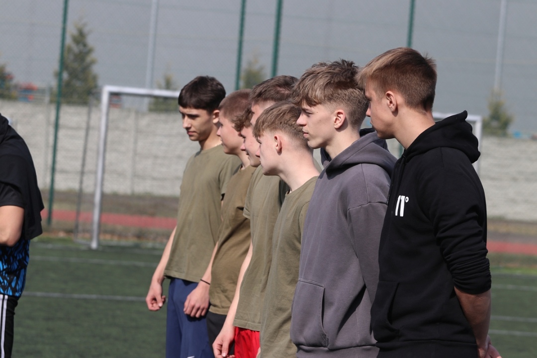 25. turniej piłki nożnej w ZSZ 2 [21.03.2025] - zdjęcie #28 - eOstroleka.pl