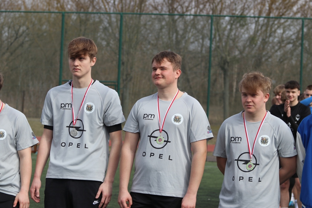 25. turniej piłki nożnej w ZSZ 2 [21.03.2025] - zdjęcie #18 - eOstroleka.pl