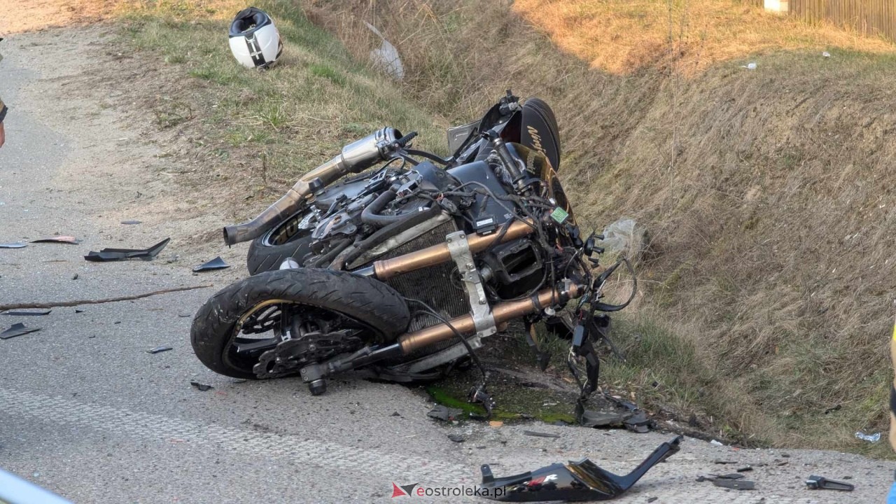 Wypadek w Czarnowcu [22.03.2025] - zdjęcie #21 - eOstroleka.pl