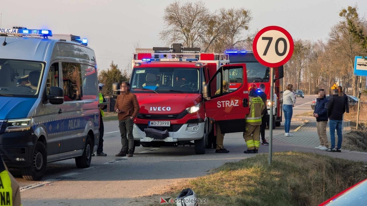 Wypadek w Czarnowcu [22.03.2025] - zdjęcie #13 - eOstroleka.pl