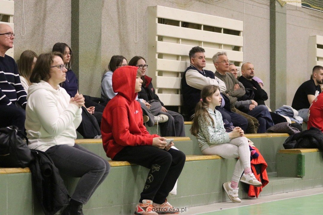 Trójka Ostrołęka - MKS Wieluń [22.03.2025] - zdjęcie #3 - eOstroleka.pl