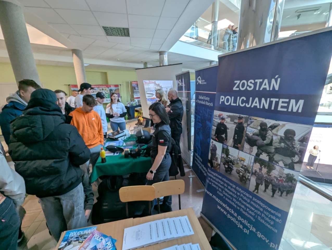 Forum Edukacji i Rynku Pracy Powiatu Ostrołęckiego [25.03.2025] - zdjęcie #81 - eOstroleka.pl