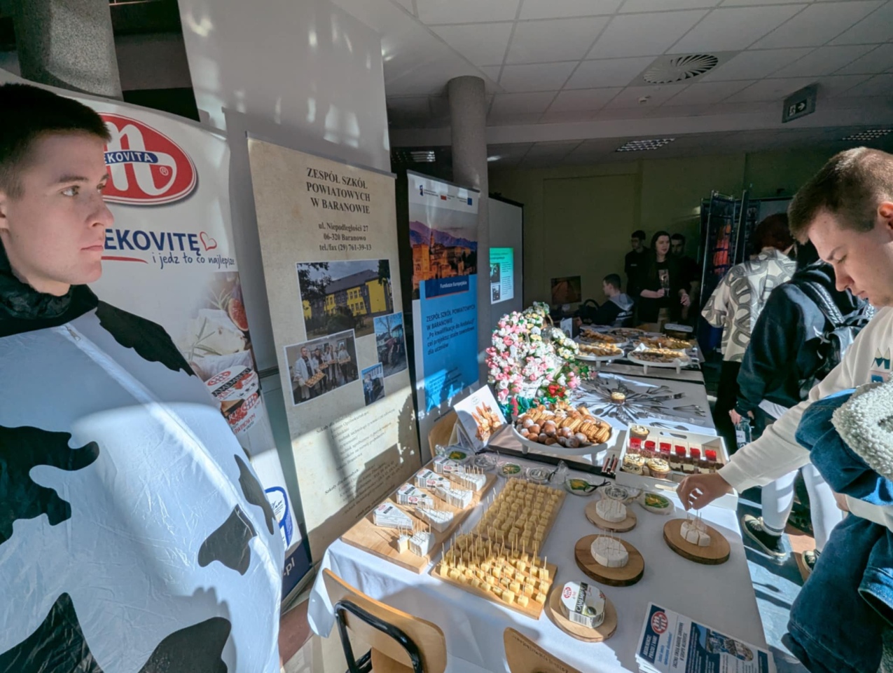 Forum Edukacji i Rynku Pracy Powiatu Ostrołęckiego [25.03.2025] - zdjęcie #80 - eOstroleka.pl