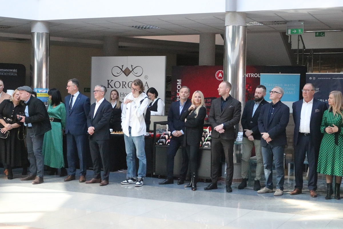 Forum Edukacji i Rynku Pracy Powiatu Ostrołęckiego [25.03.2025] - zdjęcie #41 - eOstroleka.pl