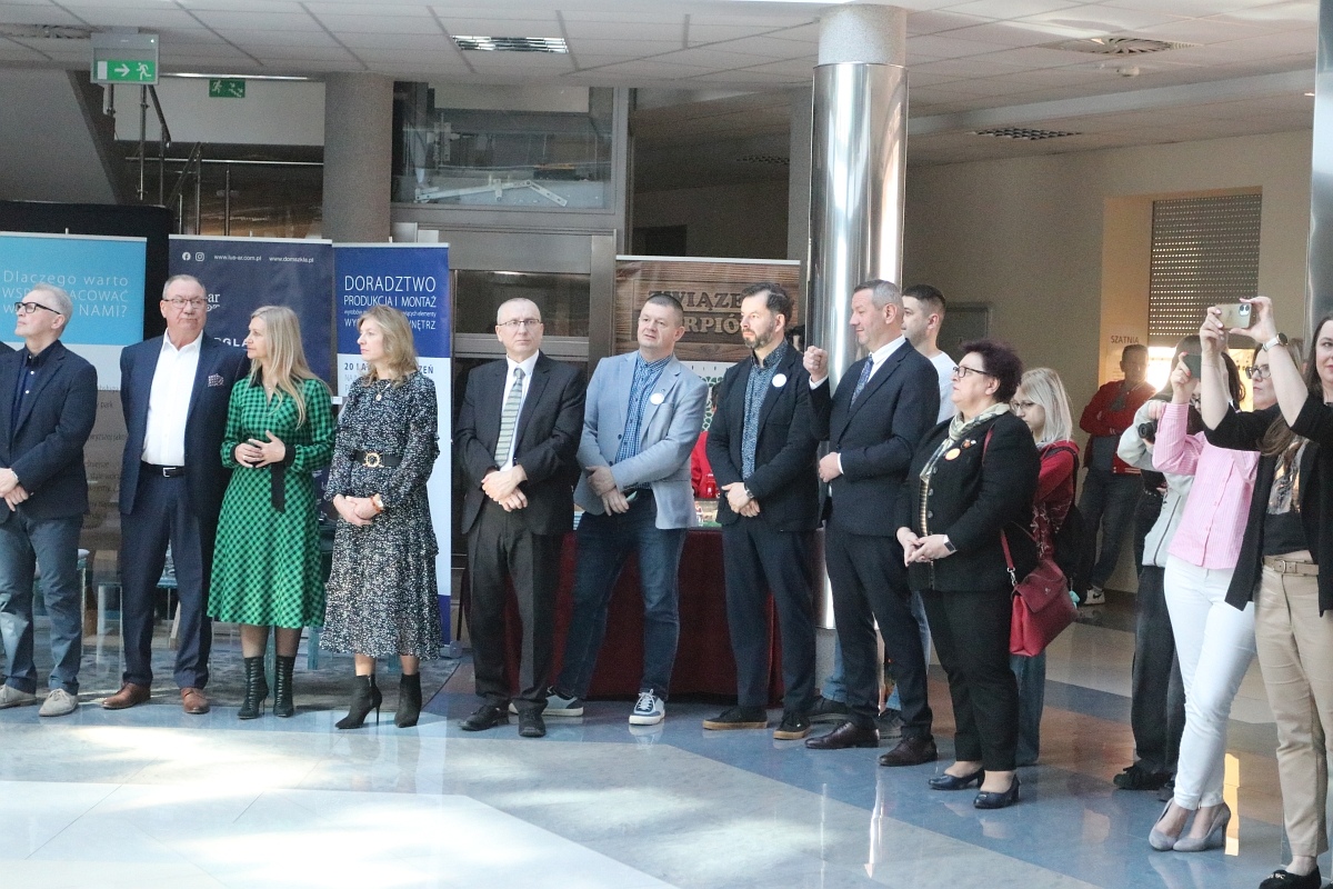 Forum Edukacji i Rynku Pracy Powiatu Ostrołęckiego [25.03.2025] - zdjęcie #40 - eOstroleka.pl