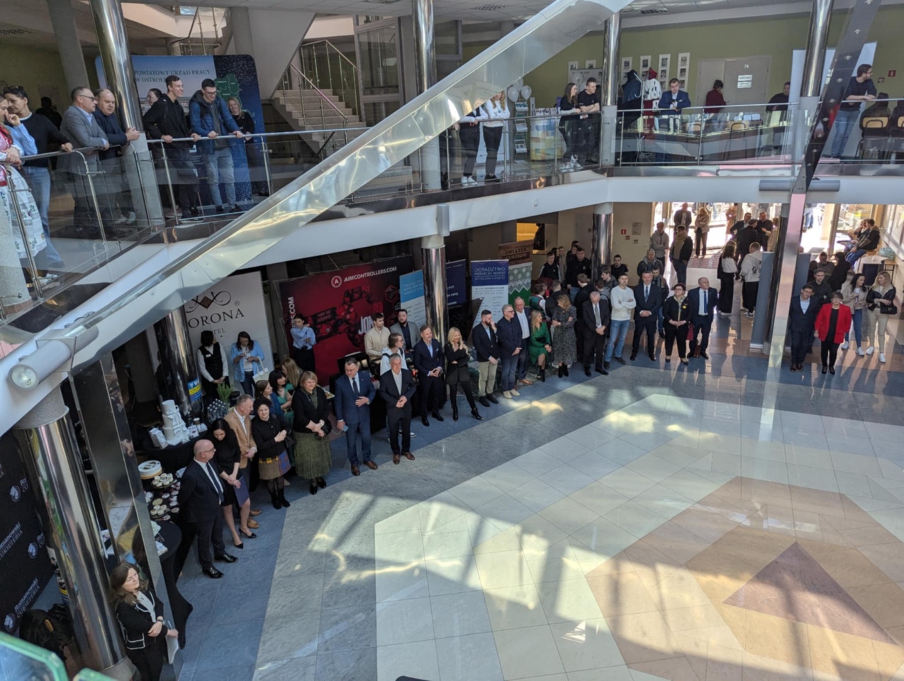 Forum Edukacji i Rynku Pracy Powiatu Ostrołęckiego [25.03.2025] - zdjęcie #28 - eOstroleka.pl