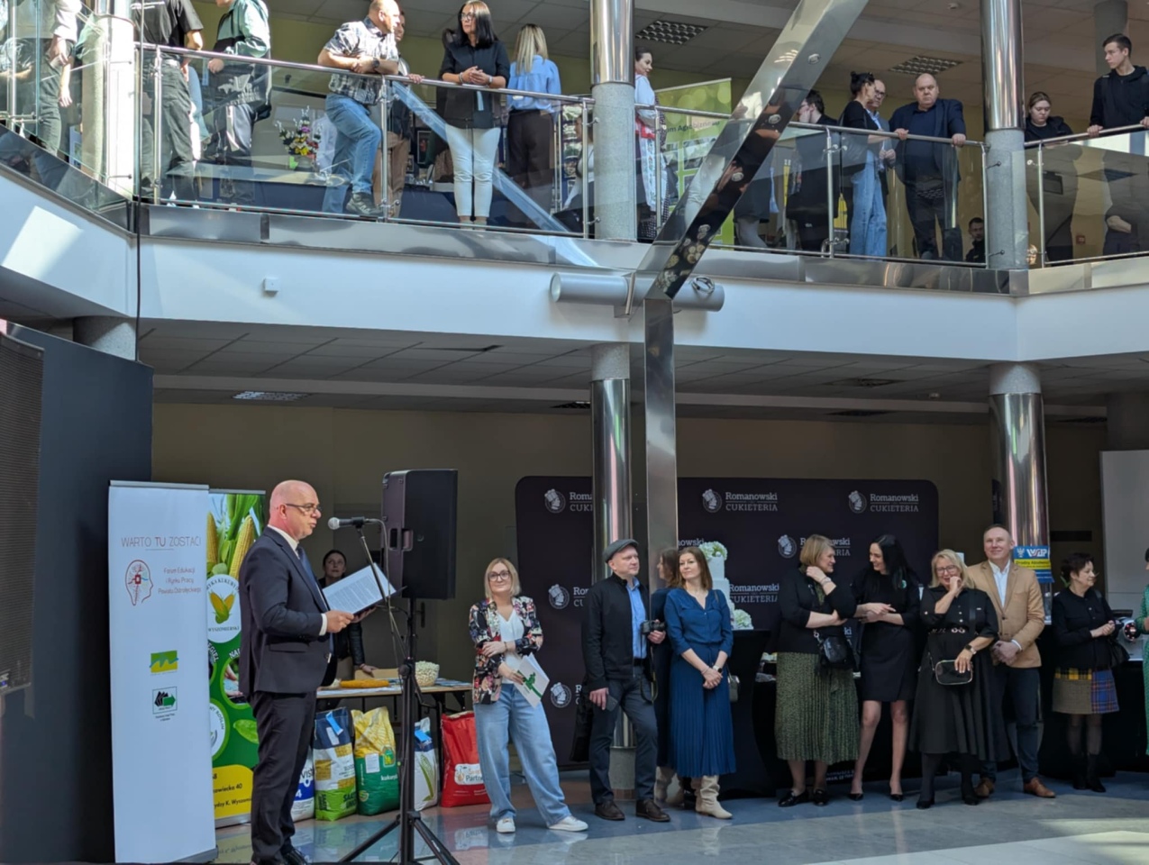 Forum Edukacji i Rynku Pracy Powiatu Ostrołęckiego [25.03.2025] - zdjęcie #11 - eOstroleka.pl