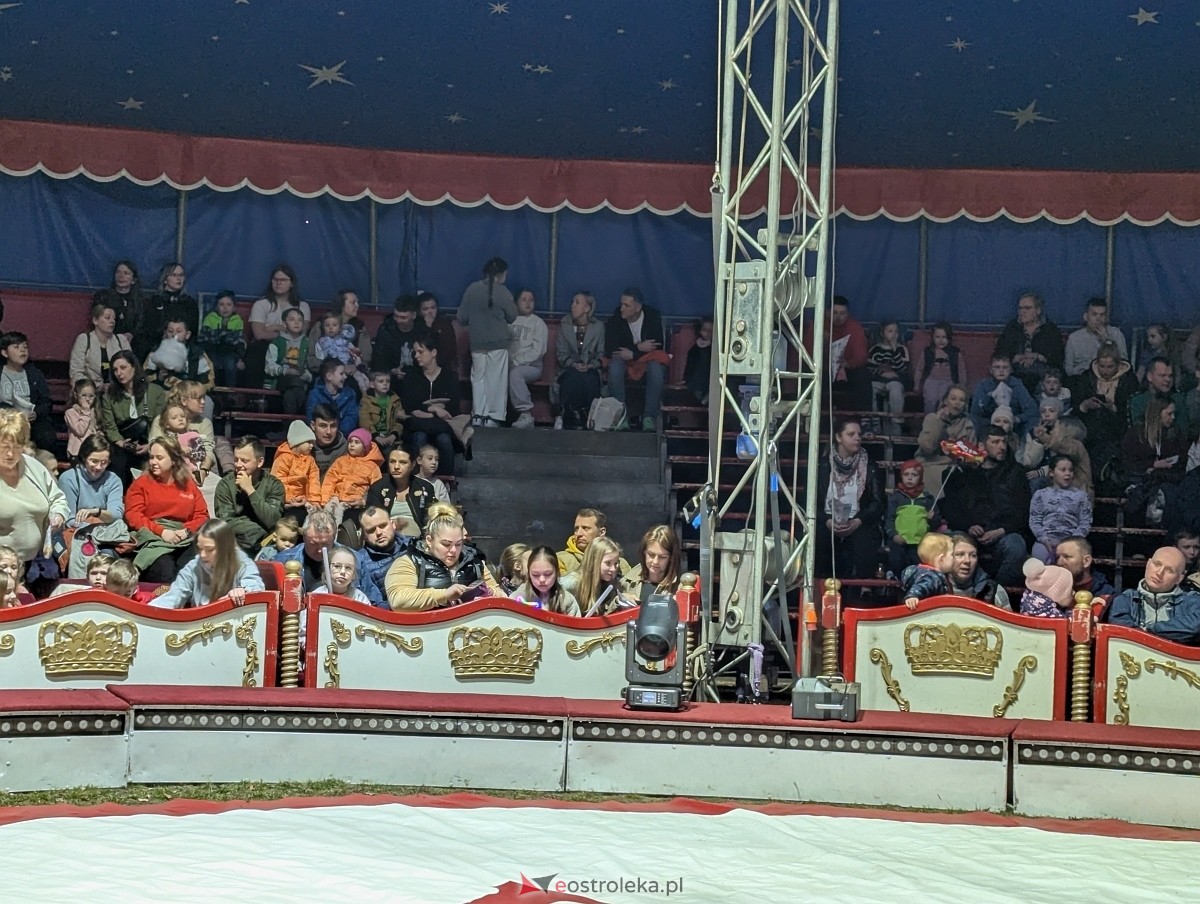Cyrk Korona w Ostrołęce [25.03.2025] - zdjęcie #31 - eOstroleka.pl