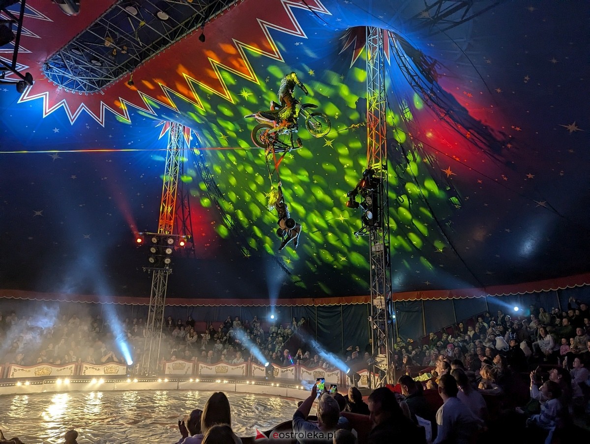 Cyrk Korona w Ostrołęce [25.03.2025] - zdjęcie #8 - eOstroleka.pl