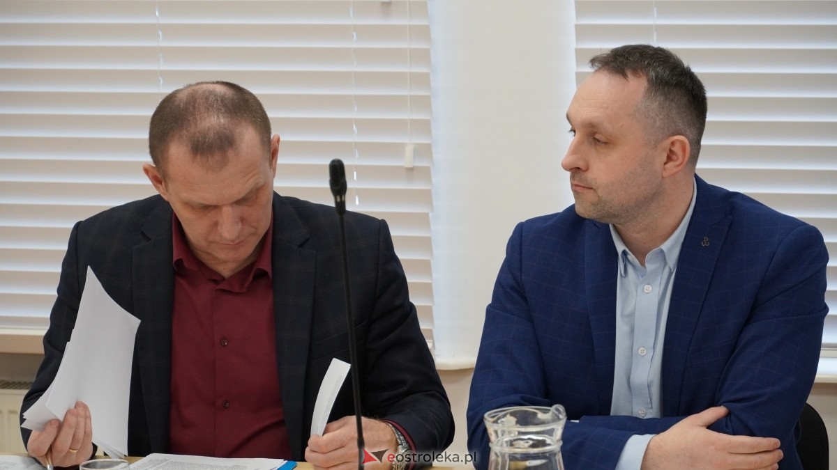 Sesja rady miasta Ostrołęki [27.03.2025] - zdjęcie #12 - eOstroleka.pl