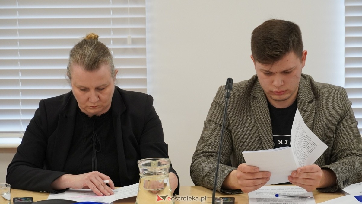 Sesja rady miasta Ostrołęki [27.03.2025] - zdjęcie #11 - eOstroleka.pl
