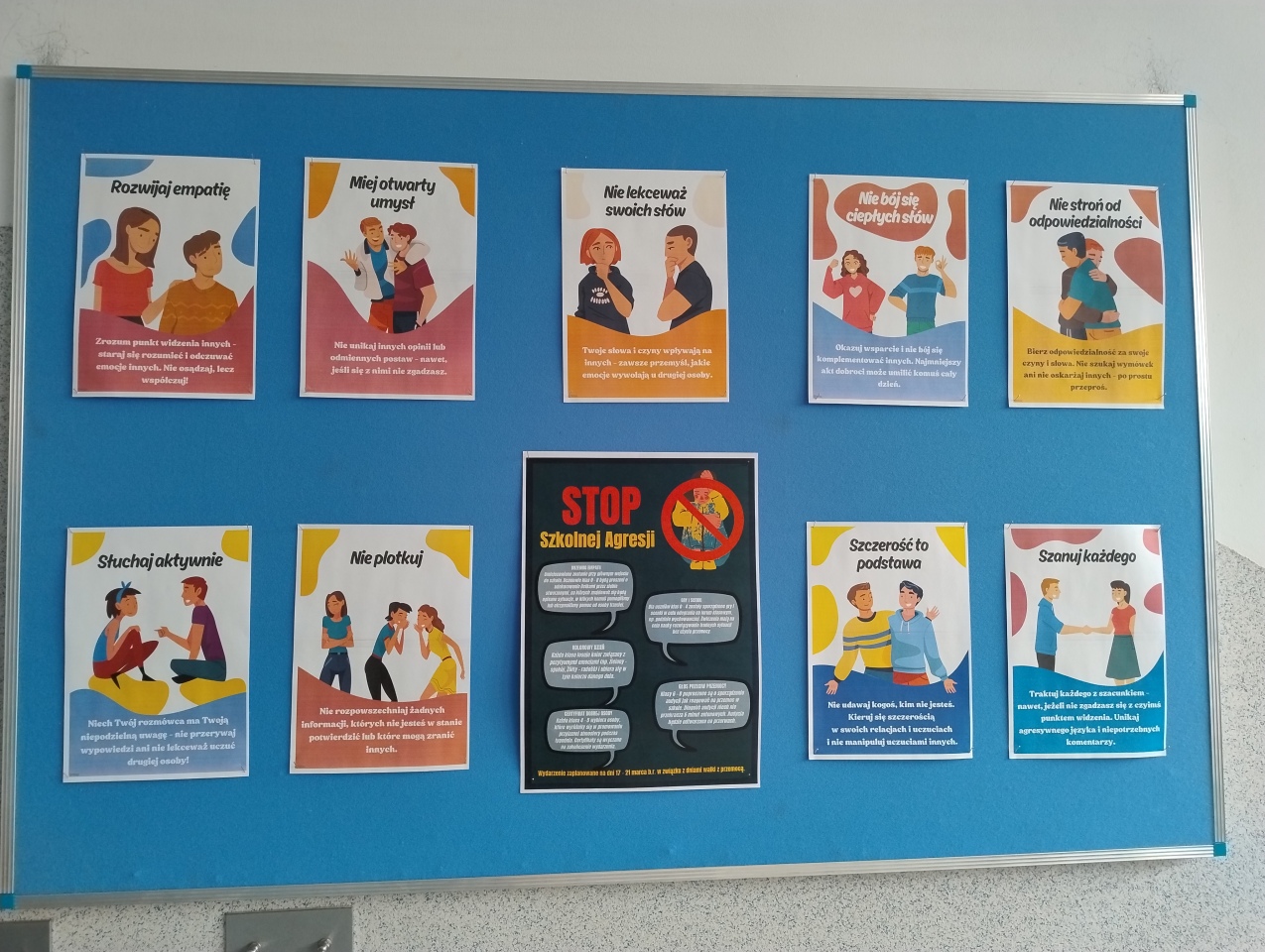 Dni Walki z Agresją i Przemocą w Staszicówce [17-21.03.2025] - zdjęcie #13 - eOstroleka.pl