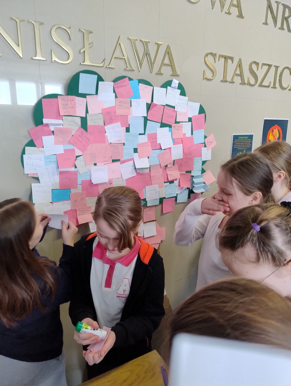 Dni Walki z Agresją i Przemocą w Staszicówce [17-21.03.2025] - zdjęcie #8 - eOstroleka.pl