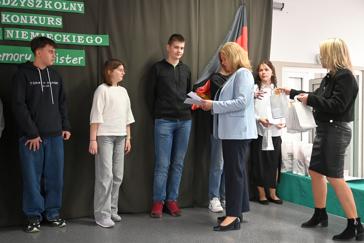 Konkurs dla Szkół Podstawowych “Memory Meister”  [27.03.2025] - zdjęcie #17 - eOstroleka.pl