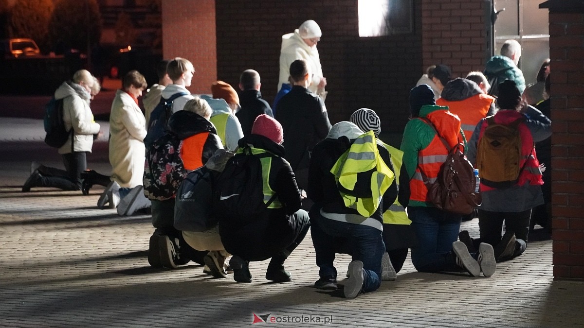 Ekstremalna Droga Krzyżowa w Ostrołęce [28.03.2025] - zdjęcie #4 - eOstroleka.pl