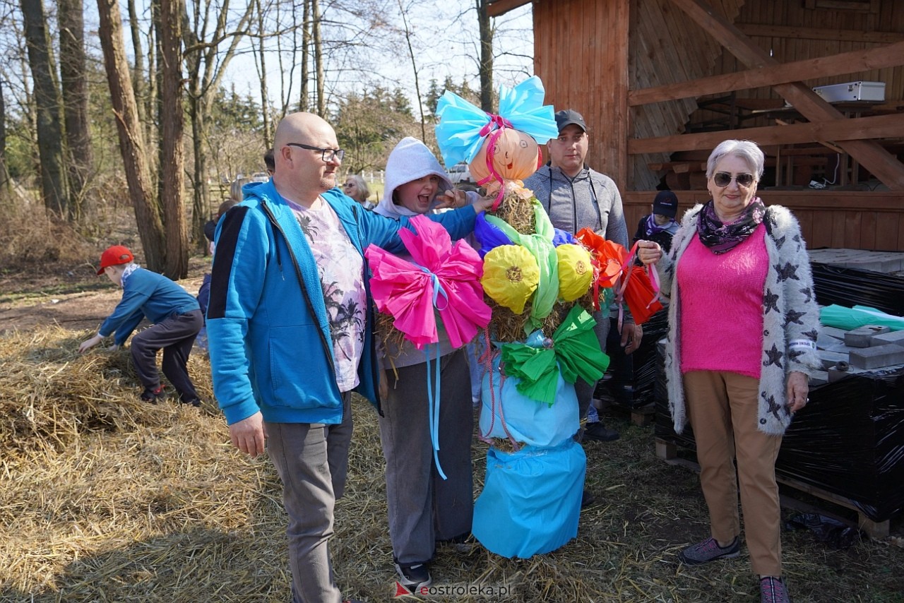 Topienie Marzanny w Brodowych Łąkach [29.03.2025] - zdjęcie #123 - eOstroleka.pl