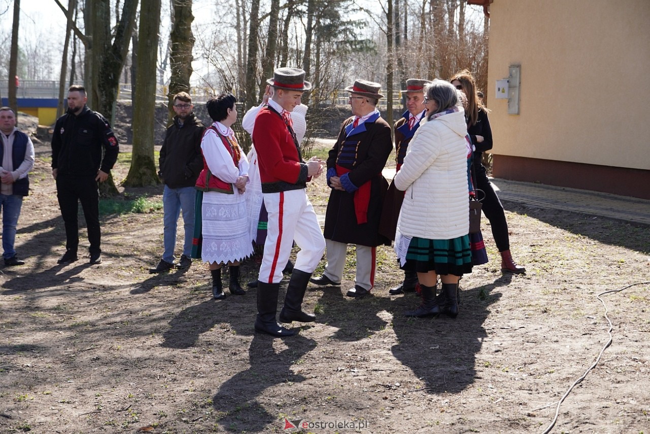 Topienie Marzanny w Brodowych Łąkach [29.03.2025] - zdjęcie #120 - eOstroleka.pl