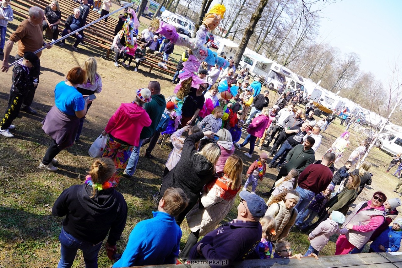Topienie Marzanny w Brodowych Łąkach [29.03.2025] - zdjęcie #109 - eOstroleka.pl