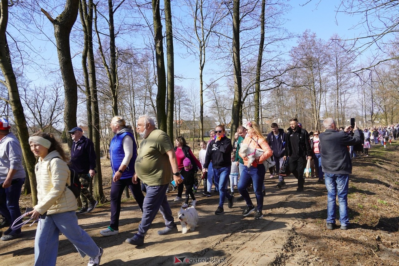 Topienie Marzanny w Brodowych Łąkach [29.03.2025] - zdjęcie #80 - eOstroleka.pl