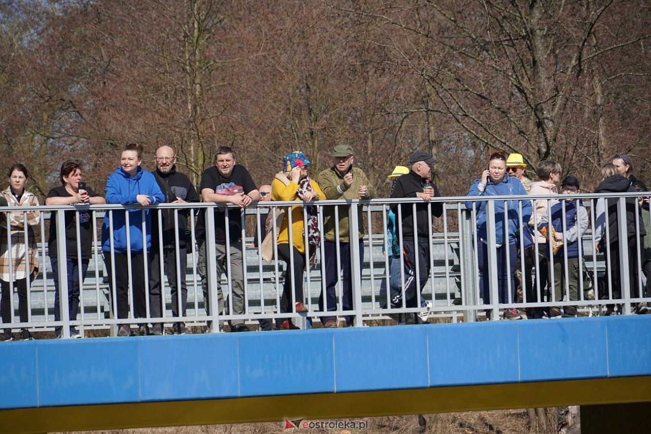 Topienie Marzanny w Brodowych Łąkach [29.03.2025] - zdjęcie #67 - eOstroleka.pl