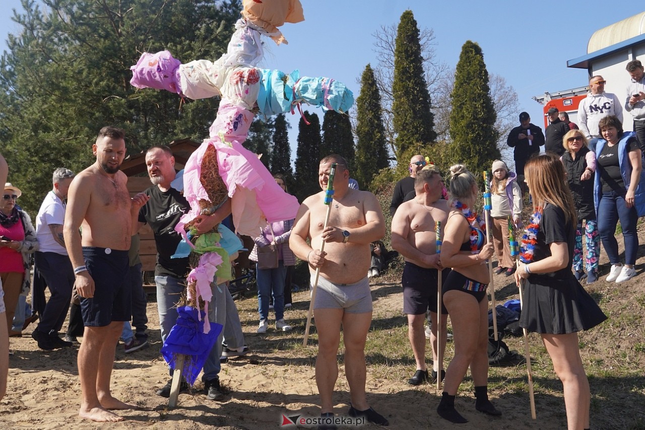 Topienie Marzanny w Brodowych Łąkach [29.03.2025] - zdjęcie #51 - eOstroleka.pl